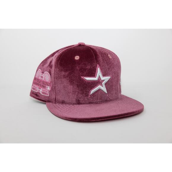 Houston Astros Suede "Pink Selena"  Fitted Hat Size 7‎ - Picture 1 of 4